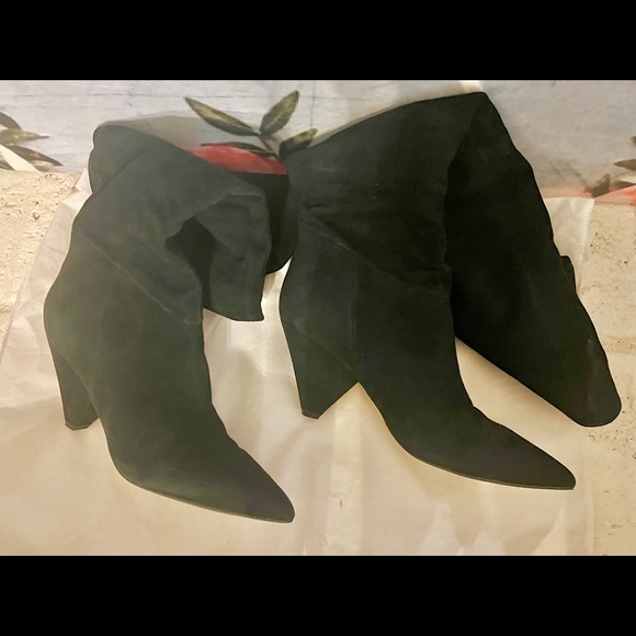 Marc Fisher Over The Knee Black Suede Boots - Picture 2 of 3